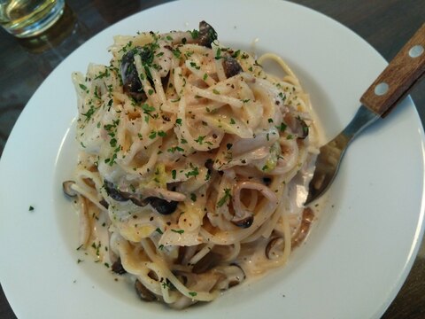 濃厚 キャベツ しめじのクリームパスタ 簡単 レシピ 作り方 By Asian0531 楽天レシピ